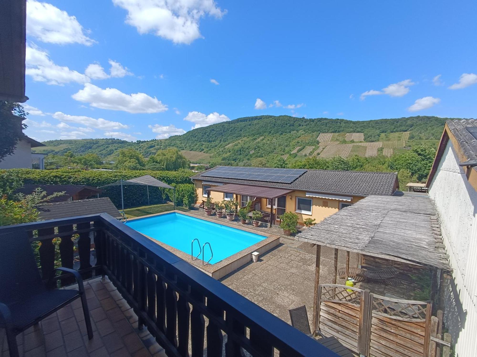 Moselferienweingut Schaefer Appartement Wintrich Kamer foto